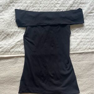 Aritzia Babaton Off the Shoulder Contour Top